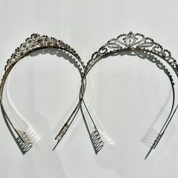 Set of 2 Rhinestone Silver Tiaras - Picture 7 of 8